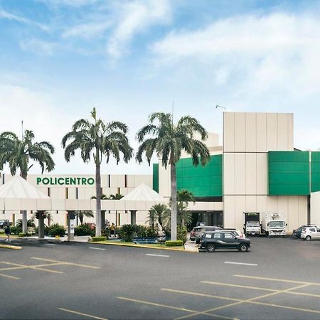 Mega Suite Junto Al San Marino Shopping Гуаякиль Экстерьер фото